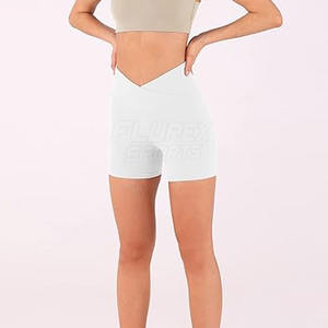 กางเกงขาสั้นไบเกอร์ผ้าโพลีเอสเตอร์สำหรับผู้หญิงผลิตจากปากีสถาน - Product Image 5