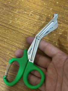 Traumaschaar Roestvrijstalen Medische Bandage Verpleegschaar Met Karabijnhaak Voor Artsen Verpleegkundestudenten Em En Ems - Product Image 3