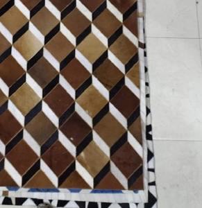 พรมหนังแท้ปะติดปะต่อทำมือคุณภาพพรีเมียม ขายดี ทนทาน ดีไซน์และสีสันปรับแต่งได้ ตกแต่งบ้าน - Product Image 3