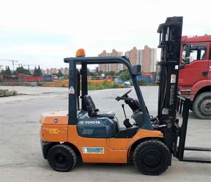 Montacargas Diésel Usado de 3.5T, Altura de Elevación de 4m, Motor Diésel, Uso Comercial, Buen Estado - Product Image 3