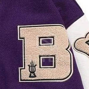 Le Pakistan fabrique des vestes d'hiver personnalisées avec broderie en chenille Vestes légères de haute qualité avec broderie en chenille - Product Image 4