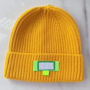 Gorro de punto de diseñador Unisex al por mayor de alta calidad, gorros personalizados para mujeres y hombres, gorros, gorros de diseñador de invierno personalizados - Product Image 3