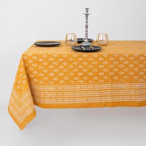 Mantel Artesanal 100% Algodón con Estampado Floral Dabu, Diseño Tradicional, Elegante Cubierta de Mesa con Estampado Floral - Product Image 1