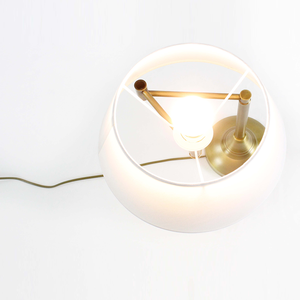Moderno asse contemporaneo tavolo elegante in ottone tecnologia LED campana ombra DC potenza per illuminazione interna per alberghi uffici - Product Image 3