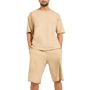 Ensemble T-shirt et short imprimé respirant grande taille pour homme, style streetwear, idéal pour la gym et l'été - Product Image 1