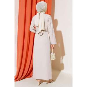 Abaya con brazos embellecidos de piedra - Product Image 1