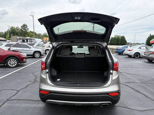 Auto Usado de Calidad a Precio Accesible, Hyundai Santa Fe 2015, Volante a la Izquierda - Product Image 5