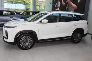 SUV familial de taille moyenne d'occasion 2024, jantes R19, garantie à vie, option 80% acier haute résistance et double airbag - Product Image 4