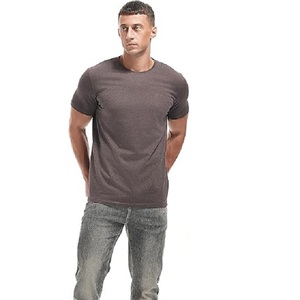 Camiseta OEM para Hombre, Hecha a Medida, 100% Algodón, Color Marrón Sólido, Cuello Redondo, Manga Corta, Corte Ajustado, Informal, Directo de Fábrica en Bangladesh - Product Image 2
