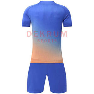 Meilleurs uniformes de football d'été à séchage rapide, fabriqués par des professionnels, couleur et logo personnalisés, sans manches, vêtements de sport confortables pour les équipes d'adultes - Product Image 6