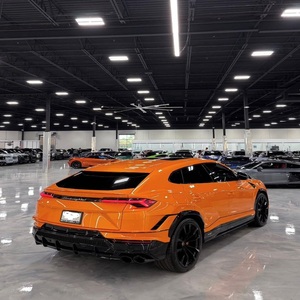 Lamborghini Urus S AWD, best-seller des ventes en 2024 - Product Image 1