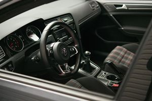 Volkswagen GTI S 2018 Económico con Volante a la Izquierda/Derecha - Product Image 4