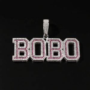 Colgante de Lujo Personalizado con Letra VVS, Diamante Moissanite, Plata de Ley 925, Bañado en Rodio, Alto Brillo, para Unisex - Product Image 1
