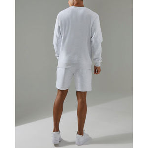 Conjuntos de sudaderas y pantalones cortos personalizados para hombre, chándal polar de algodón de la mejor calidad, conjunto para correr, atuendo 2025 para hombres y mujeres - Product Image 5