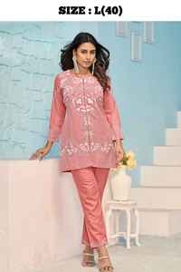 Festival Wear Beautiful Evergreen Rayon avec broderie Co-Ord Set Fabricant de l'Inde au taux le plus bas - Product Image 4