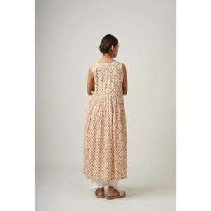 Kurti d'été pour femme en coton imprimé, lavable, à manches courtes, col en V, taille naturelle, longueur au sol, style ethnique gothique floral - Product Image 4