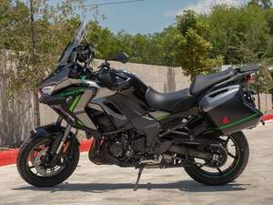 Offre de Qualité : Moto Neuve 2026 Versys 1100SE Adventure 1099cc à Vendre avec 3 Ans de Garantie - Product Image 2