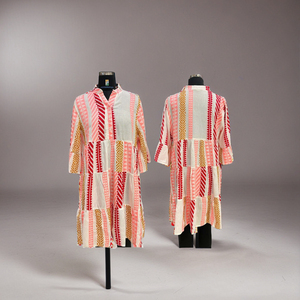 Kurti en coton multicolore Vêtements ethniques indiens traditionnels pour femmes Tunique à manches longues Robes décontractées en pur coton multicolore indien - Product Image 1