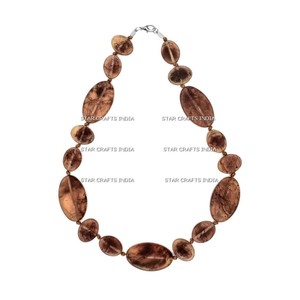 Collier de luxe de couleur mélangée pour femmes avec grandes perles de boule en résine transparente/acrylique chaîne de brins épais pour les fêtes et les cadeaux - Product Image 5
