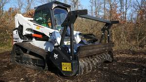 รถตัดหญ้าแบบล้อเลื่อนสำหรับงานป่าไม้ รุ่น Heavy Duty T770 Bobcat พร้อมเครื่องยนต์ดีเซล Kubota ระบบขับเคลื่อน Moog รับน้ำหนักได้ 45 ตัน ชั่วโมงการทำงานต่ำ ปี 2023 - Product Image 6