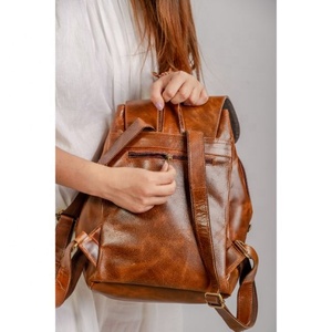 Leatherwalla Petit sac à dos de style vintage pour femme Cartable à la mode Doublé de coton Sac à dos de voyage en cuir - Product Image 4