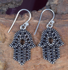 Delicada Plata de Ley 925 Lisa Hamsa oxidada Fátima hecha a mano gota colgante joyería pendientes de plata regalo precio al por mayor - Product Image 4