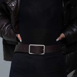 Ceintures en cuir de haute qualité pour unisexe avec logo personnalisé - Product Image 3