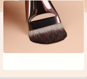 Brocha de Maquillaje Plana de Marca Privada para Maquillaje Líquido, Brocha de Maquillaje Facial Premium - Product Image 4