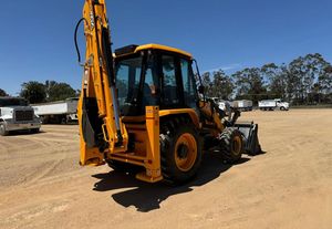 รถตัก3DX ซุปเปอร์แบคโฮเดอร์4x4 2025 JCB ด้านหน้ารถตักดินประสิทธิภาพสูง - Product Image 2