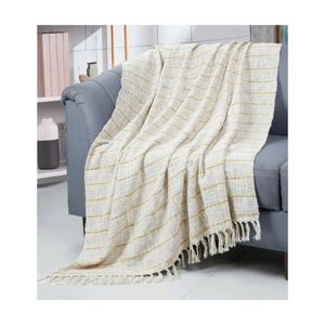 Plaid de canapé léger en mélange de lin 50x60 pouces à motif losanges avec pompons, certifié OEKO-TEX, pour détaillants de décoration moderne et minimaliste - Product Image 3