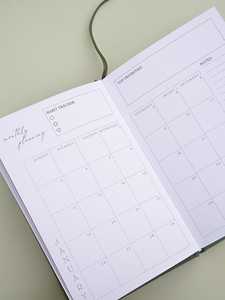 LABON Moon Journal Reflections 2025 планировщик определения целей, зеленый, элегантный блокнот в твердом переплете с лунным календарем - Product Image 2