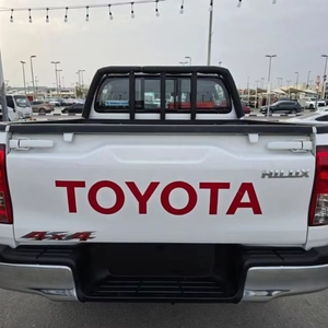 Camioneta Todoterreno 4x4 Usada 2024, Conducción Izquierda, Vehículo Utilitario de Servicio Pesado, Transmisión Automática, Techo Panorámico - Product Image 4