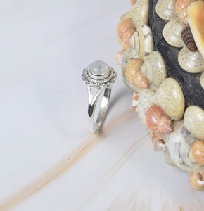 Anillo de plata de ley sólida 925, piedra lunar arcoíris de Fuego Azul Natural, diseño de la mejor calidad, hecho a mano, sello 925, anillo hecho a mano, joyería - Product Image 3