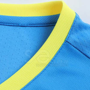 ชุดฟุตบอลผู้ชายแบบกำหนดเอง โลโก้ตามสั่ง โพลีเอสเตอร์ 100% คุณภาพสูง ราคาโรงงาน ดีไซน์ล่าสุด - Product Image 3