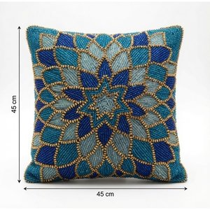Cojín Decorativo Bohemio con Bordado Geométrico Mandala Azul Celeste y Diseño con Cuentas - Product Image 2