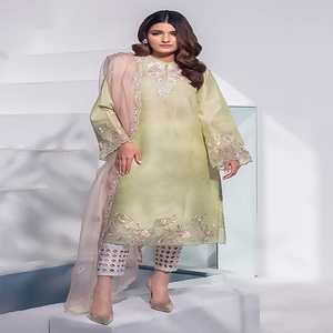 Traje de crepé con estampado de la India y paquistaní para mujeres, ropa de la India, Kurti - Product Image 3