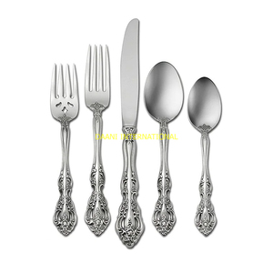 Juego de cubiertos de acero inoxidable dorado y rojo de lujo, juego de cubiertos elegante de 4 piezas para mesa de comedor, vajilla moderna, utensilios de uso diario - Product Image 3