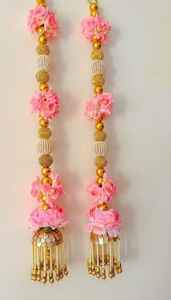 Guirnalda de borlas florales rosas, cuerdas de flores con cuentas hechas a mano para decoración de bodas indias, Mehndi, Sangeet, Haldi, telón de fondo de fiesta - Product Image 3