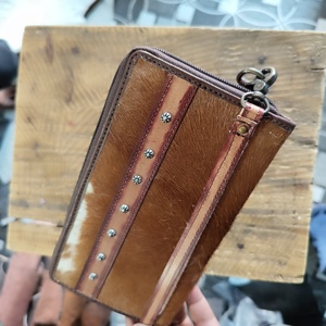 Nueva Cartera de piel de vaca Popular, bolso de mano de moda occidental para mujer, Cartera de piel de vaca de tamaño personalizado - Product Image 3