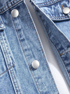 Sweat à capuche à col polo et demi-fermeture éclair en denim vintage OEM High Street Veste patchwork à coupe ample pour hommes Col à capuche en tissu - Product Image 3