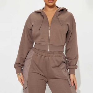Meilleure qualité de pantalons de survêtement et jogger à capuche pour femmes ensemble grande taille vêtements décontractés nouveau streetwear pour femmes survêtements fabricants - Product Image 2