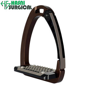 ชุดเครื่องมือผ่าตัดสแตนเลสใช้มือขยับง่ายได้รับการรับรองมาตรฐาน CE ISO - Product Image 1