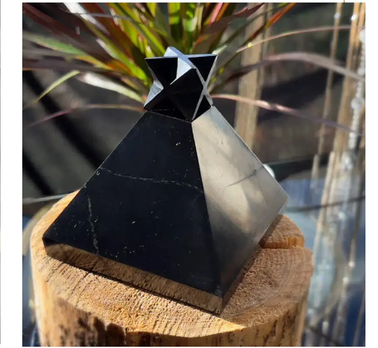 Shungite pedra merkaba pirâmide, pedra preciosa orgonita pirâmide para cura orgonita atacado elite shungite da rússia