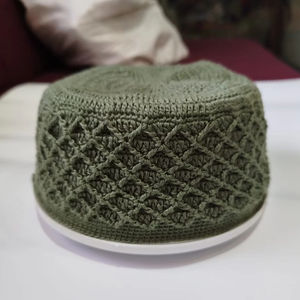 Nuevo gorro de oración musulmán de ganchillo, gorros de oración para hombres musulmanes, gorro liso de calavera Kufi, precio bajo al por mayor de Bangladesh. - Product Image 2