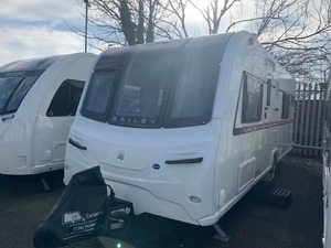 Nueva caravana todoterreno para viajes y camping, casa móvil, camper de plataforma plana, RV 4x4, aventura en camión, aluminio blanco - Product Image 5