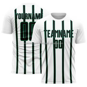 Vente en gros d'uniformes de football légers à séchage rapide pour hommes Nom et conception de l'équipe personnalisés Technologie de coupe automatisée - Product Image 1