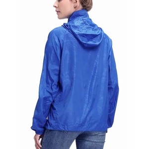 Veste de pluie légère et imperméable pour hommes et femmes, coupe-vent avec capuche et fermeture à glissière, manteau d'extérieur personnalisé pour temps de pluie, OEM accepté - Product Image 2