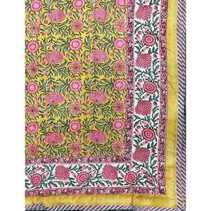 Colcha Kantha Tradicional de Algodón Estampada a Mano con Diseño Floral de Patchwork Hecho a Mano para el Hogar, Verano e Invierno - Product Image 3