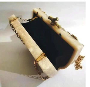 Elegan Shine wanita, tas genggam Resin buatan tangan wanita, penutupan magnetik tahan air, dekorasi bunga berlian 7 inci harian - Product Image 3