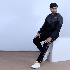 Veste d'hiver à capuche polaire pour hommes en plein air grande taille épaissie imperméable Softshell jacker vente en gros - Product Image 2